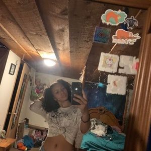 Meet your Posher, Brooke